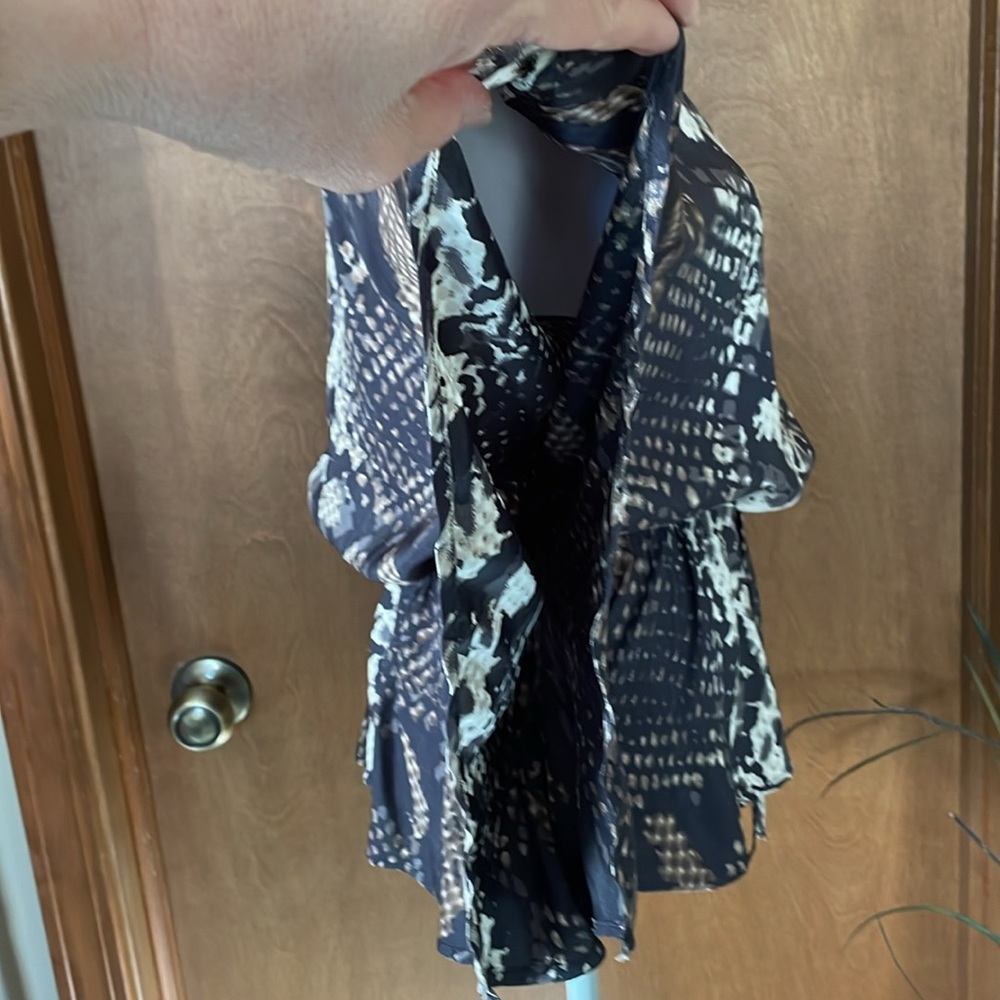 Python Print Batwing Blouse by Express - Picture 16 of 16